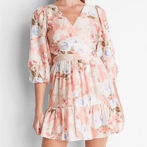 GORGEOUS Floral Print Tie Back, Ruffle Hem Mini Dress from EXPRESS. NWT.👗👗👗